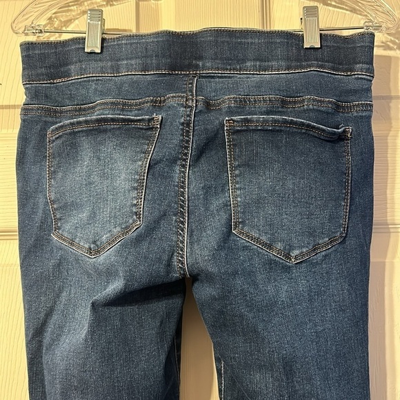 Croft & Barrow Elastic Waist Maternity Skinny Jeans 6 - Picture 4 of 5